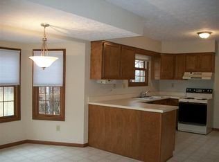 326 Palm Springs Dr, Fairfield, OH 45014