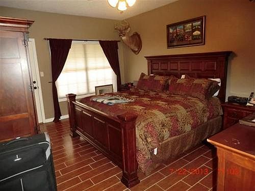 5th image of 108 Parkwood Blvd