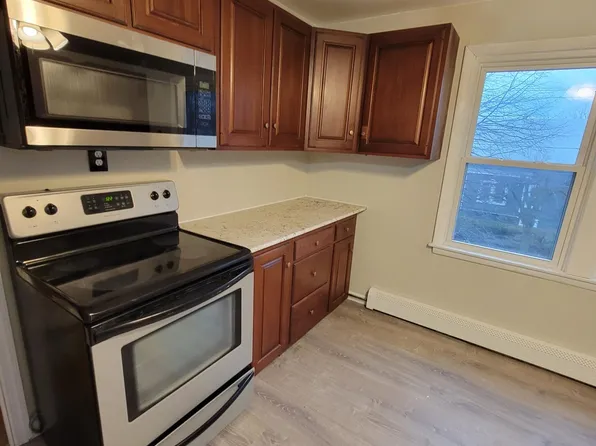 80 Hartwell Rd Floor 2, Buffalo, NY 14216