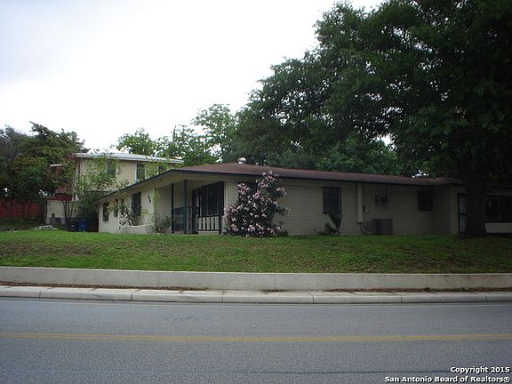 3rd image of 118 Crestview Dr