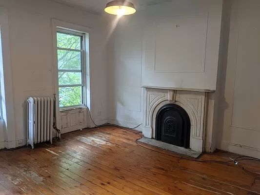 5th image of 381 Bergen St