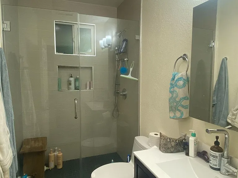 Upstairs bathroom