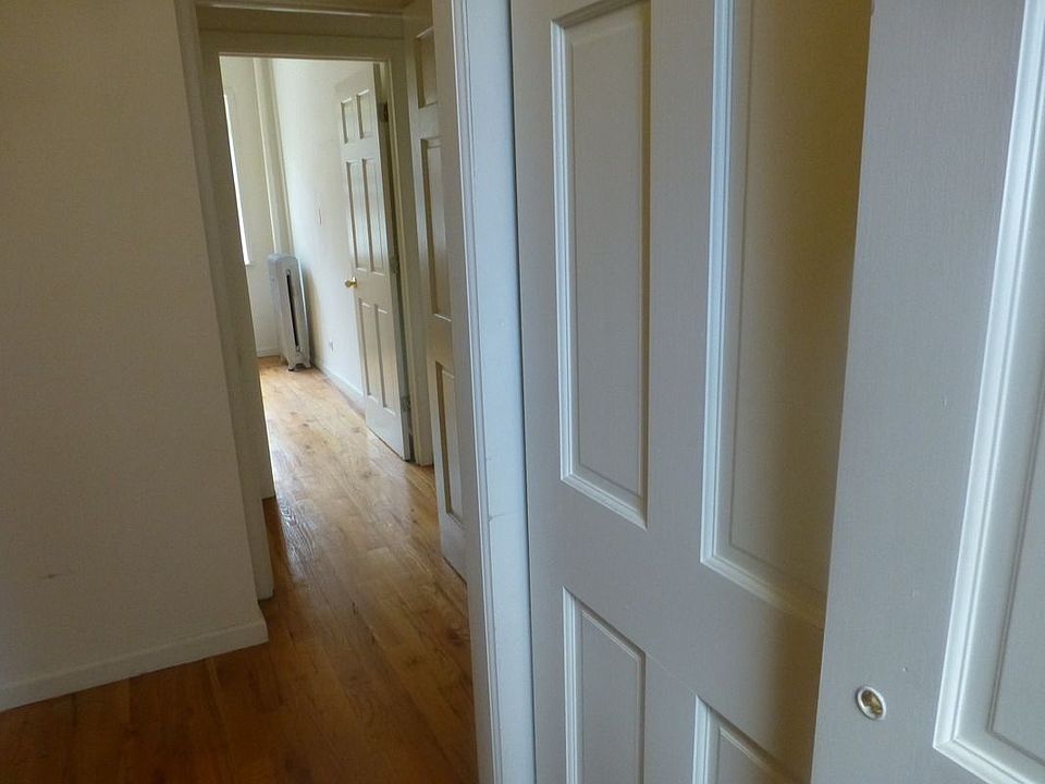 1st image of 131 Joralemon St APT 32