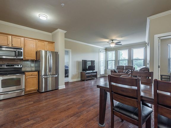 3rd image of 445 W Blount Ave APT 204