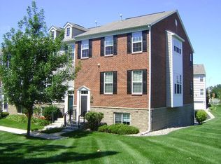 7993 Stratford Cir N, Shakopee, MN 55379