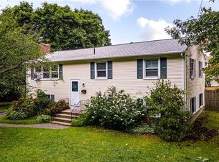 335 Natick Ave, Warwick, RI 02886
