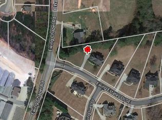 1904 Ewing Estates Dr, Dacula, GA 30019