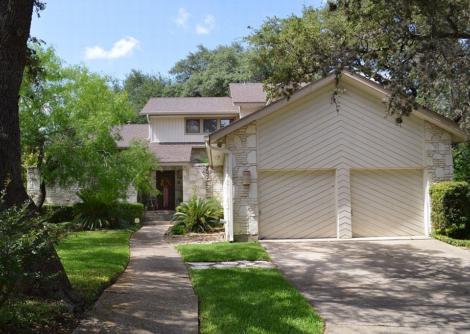 1st image of 431 Woodway Forest Dr