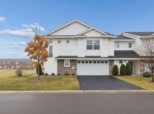 7230 Bay Dr, Lino Lakes, MN 55038