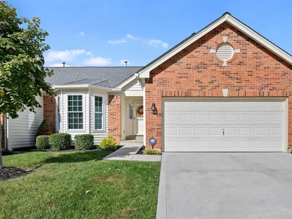 627 Kerryton Place Cir, Ballwin, MO 63021