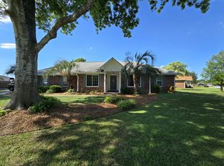 1115 Fallingwater Ln, Sumter, SC 29154