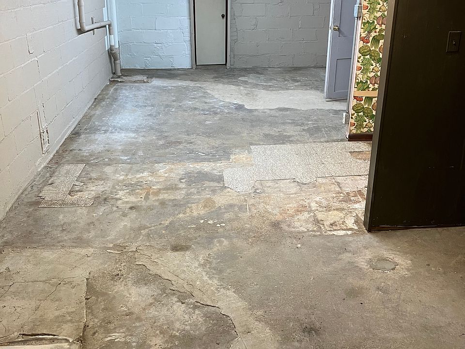 1st image of 320 Prospect Ave #Basement