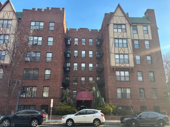 5 Pomona Ave BLDG 5 #4A, Newark City, NJ 07112
