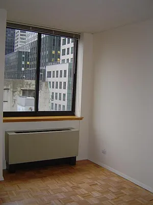 Rented by Royal Operation System | media 41