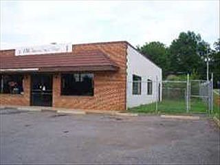 2nd image of 222 S Main St