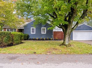 1457 Noble St, Barberton, OH