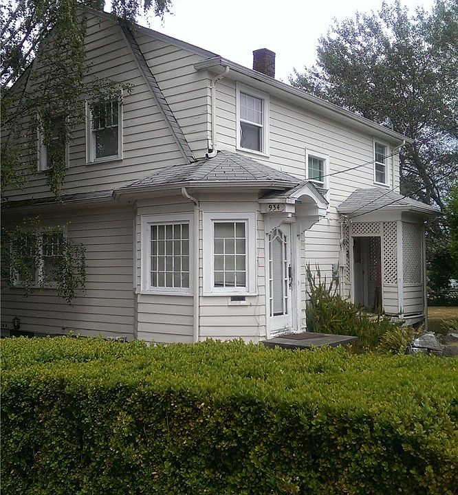 1st image of 932 Highland Ave