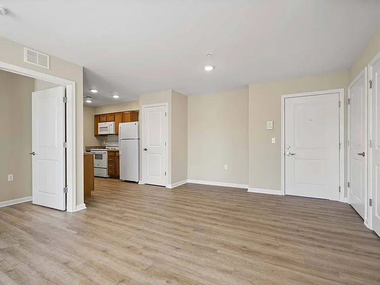 Edison Crossing LP — Photo 16