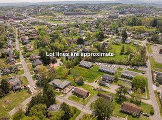 34 Salthouse Ln, Morgantown, WV 26505