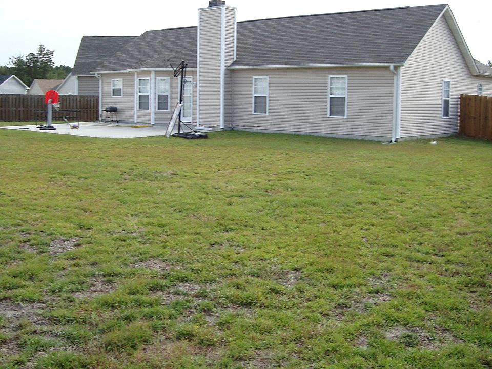 1st image of 1905 Elsie Cir NE