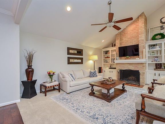 4th image of 11426 Briar Forest Dr