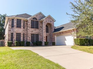 2955 Crystal Way, Grand Prairie, TX 75052