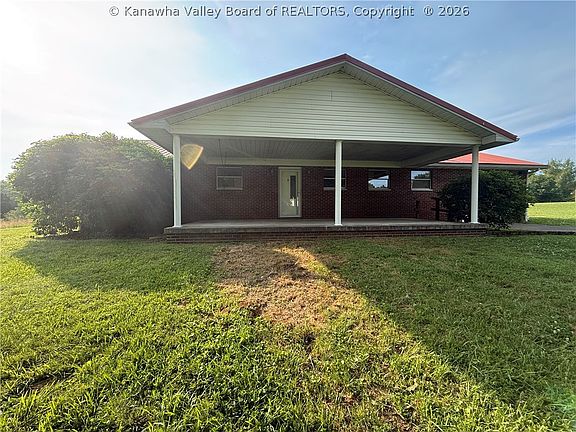 3rd image of 468 Grandview Ave