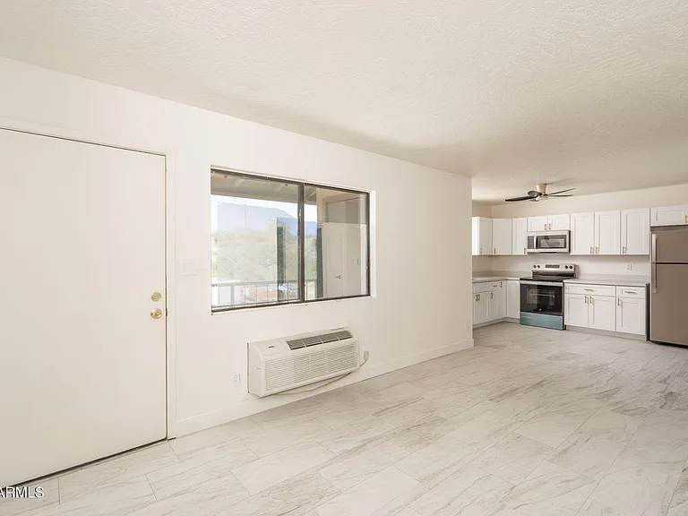 4224 E Canyon Trl #C1 — Photo 2