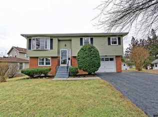 129 Russell Rd, Albany, NY 12203