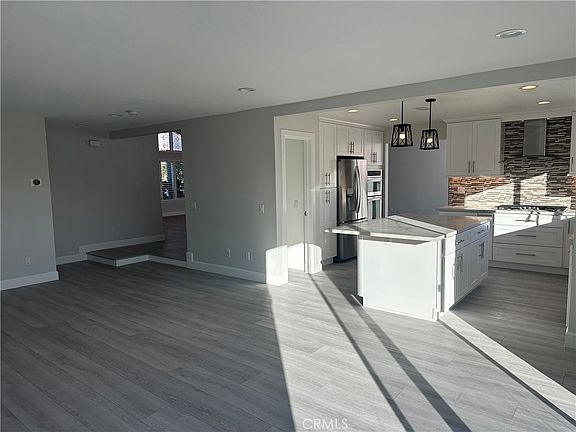 3rd image of 28935 Curlew Ln