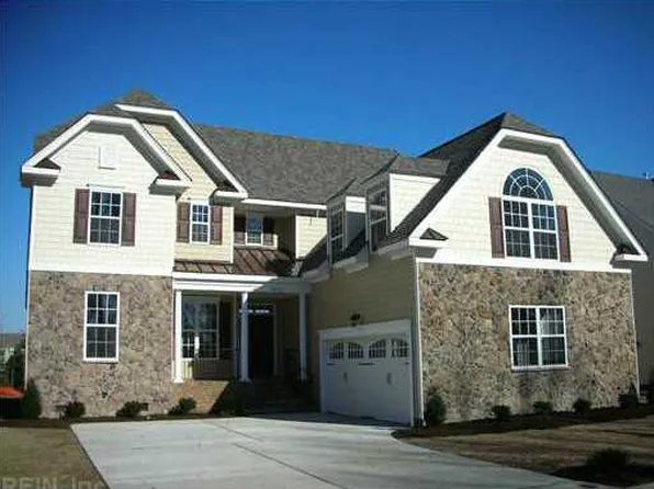 1019 Meadows Reach Cir, Suffolk, VA 23434