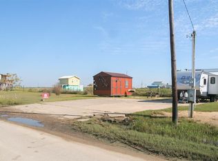 1246 N Tinkle Ln, Crystal Beach, TX 77650