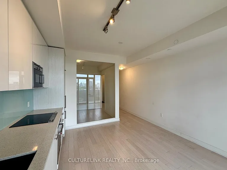 330 Richmond St W #1607 — Photo 9