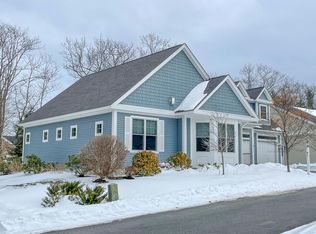81 Ridgewood Dr #88, Falmouth, ME 04105