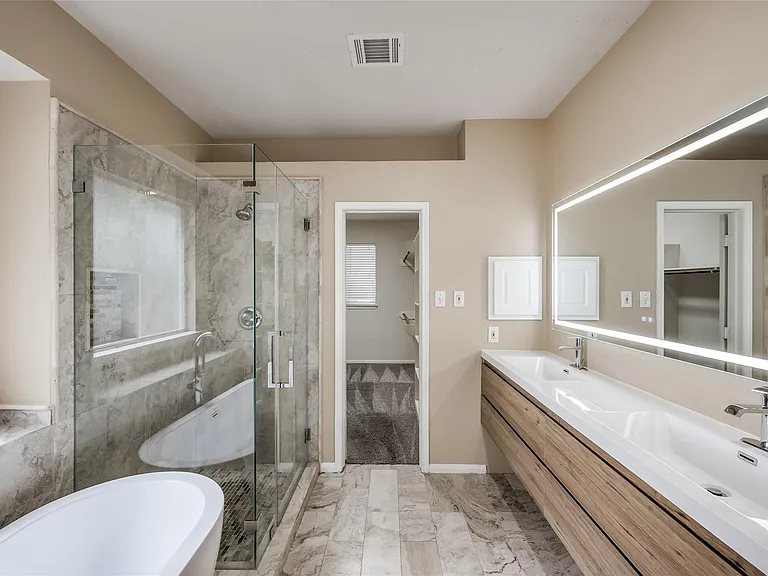 3402 Caloway Ct — Photo 17