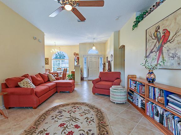 5th image of 33422 Sunny Parke Cir