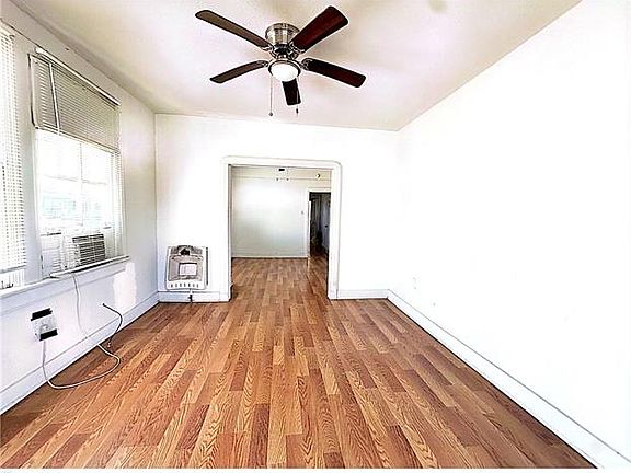 2nd image of 1776 N Miro St