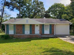 6066 Old Dixie Rd, Forest Park, GA 30297