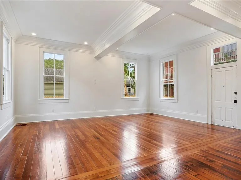 1435 Constance St — Photo 9