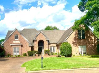 2338 Linkenholt Dr, Collierville, TN 38017