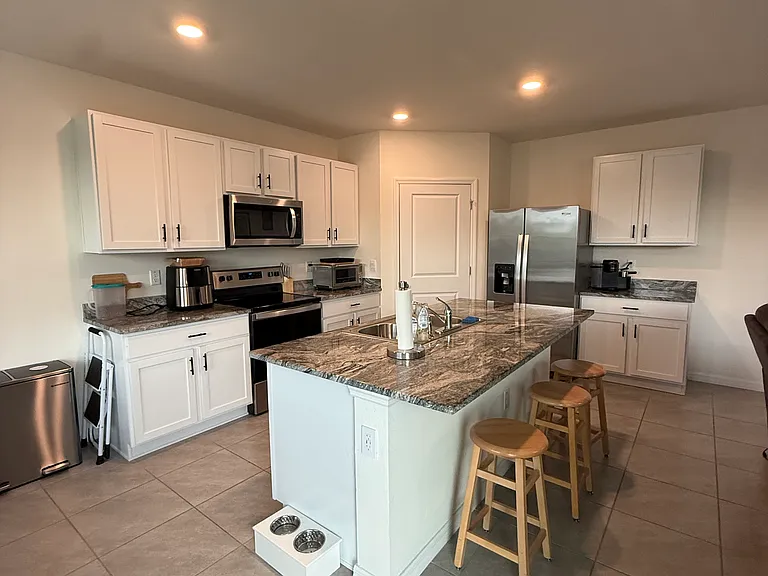3521 Maple Grove Way — Photo 11