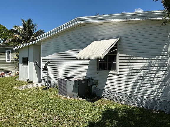 3rd image of 10550 W State Road 84 Lot 213