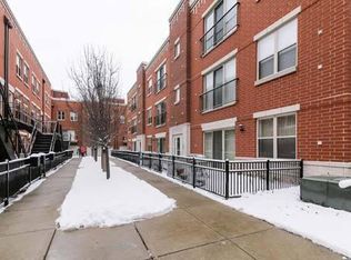 347 E 25th Pl #19-B, Chicago, IL 60616