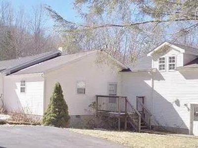 430 Home Dr, Quinwood, WV, 25981