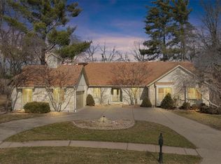 1500 Willow Grove Ct, Chesterfield, MO 63017