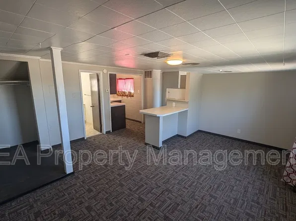 7700 McKnight Ave NE Unit A, Albuquerque, NM 87110