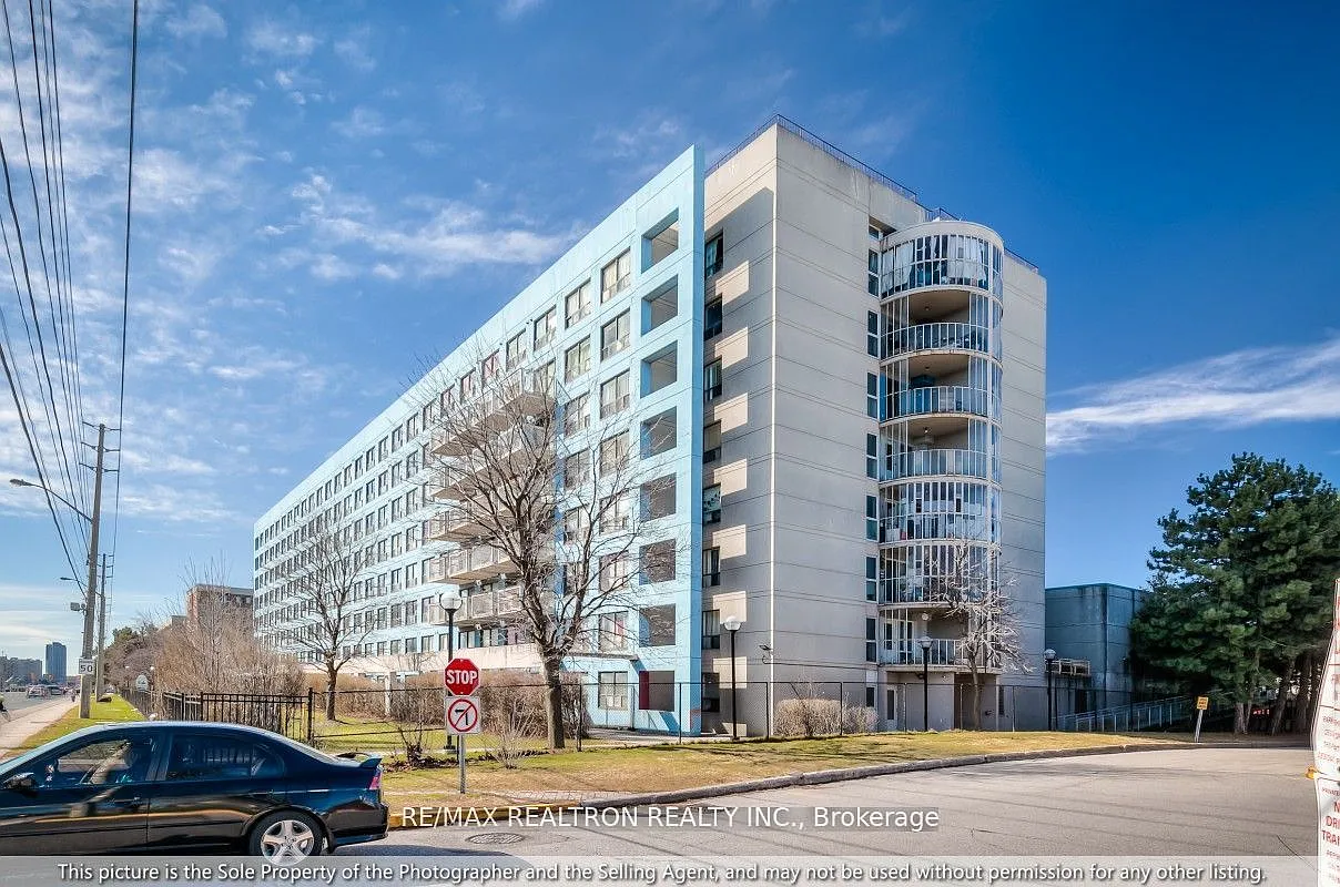 2 bed, $2,200 — Photo 1