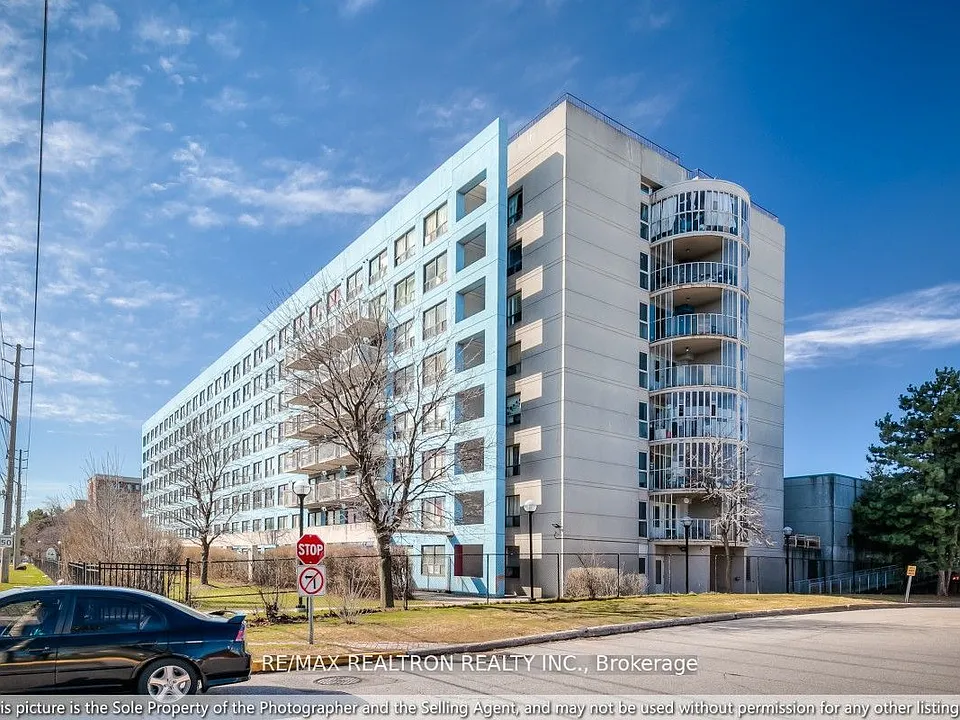 39 Kimbercroft Ct #105