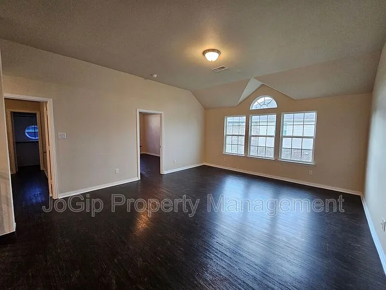 4318 Egret Ct — Photo 36