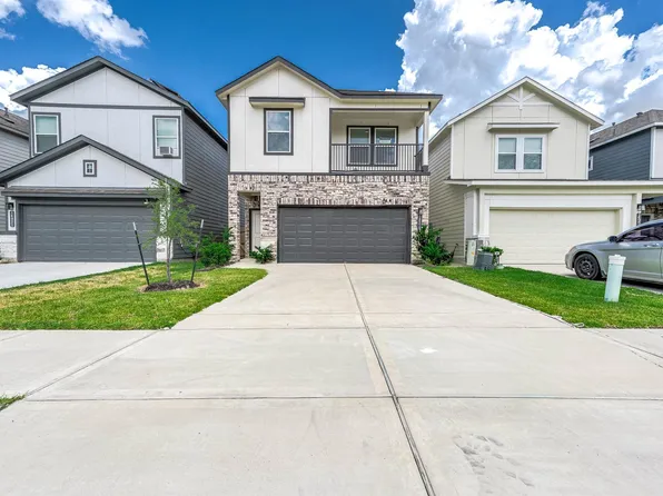 14975 Eagle Feather Dr, Houston, TX 77090